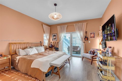 Casa en venta en Miami Lakes, Florida, 3 dormitorios, 201.69 m2 № 2002923 - foto 23