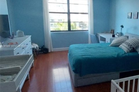 Купить кондоминиум в Майами, Флорида 2 спальни, 135.64м2, № 2023289 - фото 8