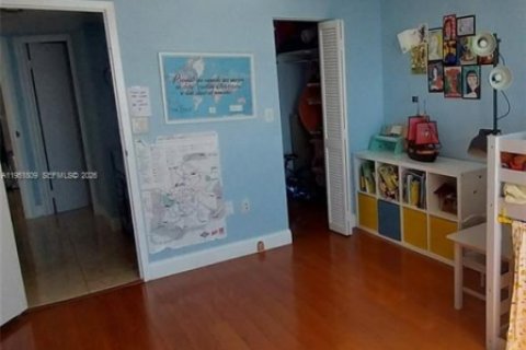 Купить кондоминиум в Майами, Флорида 2 спальни, 135.64м2, № 2023289 - фото 10