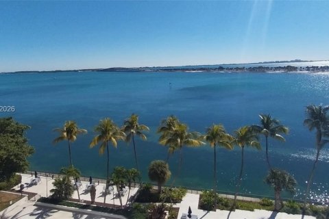 Кондоминиум с 2 спальнями в Майами, Флорида № 2023289