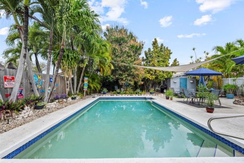 House in Miami, Florida 4 bedrooms, 154.96 sq.m. № 2046827 - photo 28