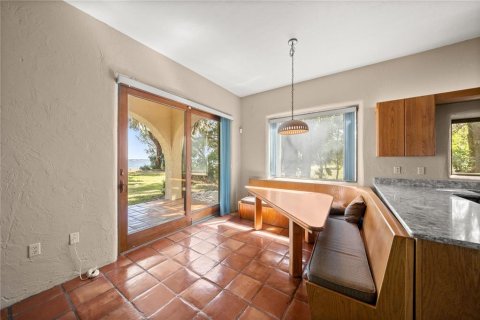 Villa ou maison à vendre à Weirsdale, Floride: 4 chambres, 329.15 m2 № 2110732 - photo 13