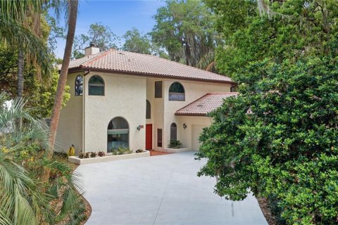 Villa ou maison à vendre à Weirsdale, Floride: 4 chambres, 329.15 m2 № 2110732 - photo 4