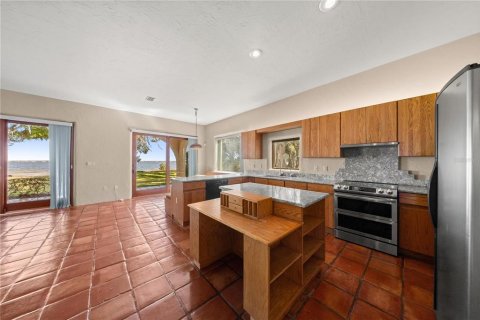 Villa ou maison à vendre à Weirsdale, Floride: 4 chambres, 329.15 m2 № 2110732 - photo 10