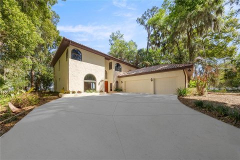 Villa ou maison à vendre à Weirsdale, Floride: 4 chambres, 329.15 m2 № 2110732 - photo 3