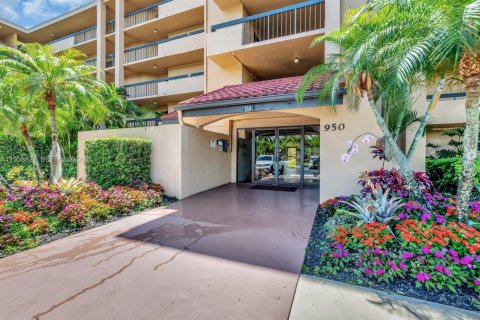 Condo in Delray Beach, Florida, 2 bedrooms  № 2019930 - photo 3