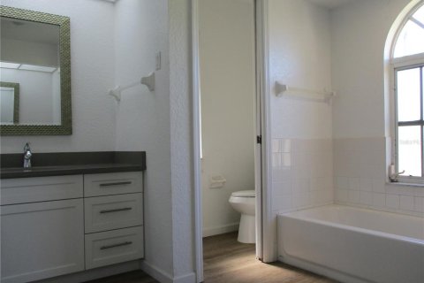 Casa en alquiler en Punta Gorda, Florida, 3 dormitorios, 202.71 m2 № 2429381 - foto 8