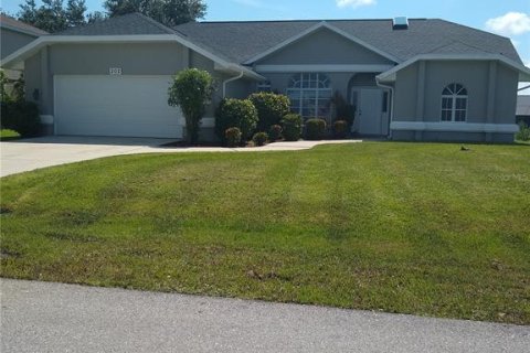 Casa en Punta Gorda, Florida 3 dormitorios, 202.71 m2 № 2429381