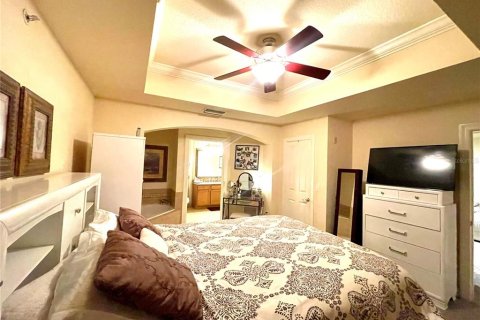 Condo in Four Corners, Florida, 1 bedroom  № 2213353 - photo 5