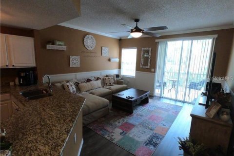 Condominio en alquiler en Sarasota, Florida, 3 dormitorios, 150.04 m2 № 1916866 - foto 10