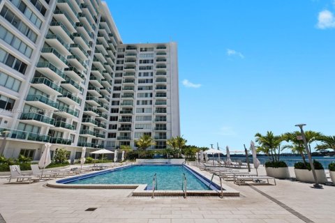 Condo in Miami Beach, Florida, 1 bedroom  № 1860853 - photo 28