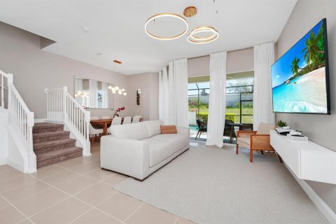 Adosado en alquiler en Davenport, Florida, 5 dormitorios, 204.76 m2 № 1826799 - foto 2