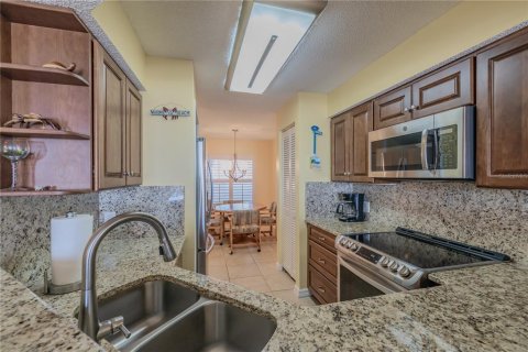 Condominio en venta en Ormond Beach, Florida, 2 dormitorios, 111.48 m2 № 2111469 - foto 19
