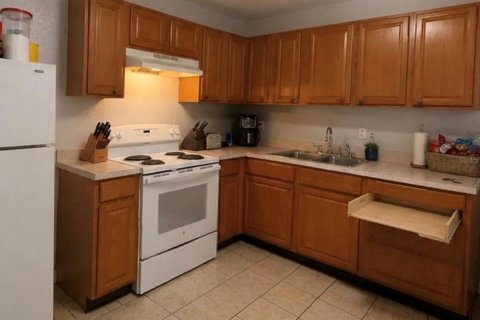 Casa en venta en Winter Haven, Florida, 1 dormitorio, 58.06 m2 № 2236141 - foto 2