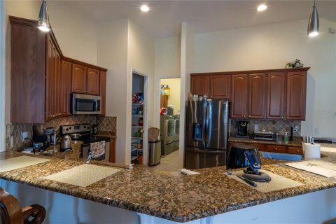 Casa en venta en Clermont, Florida, 4 dormitorios, 268.77 m2 № 2108757 - foto 8