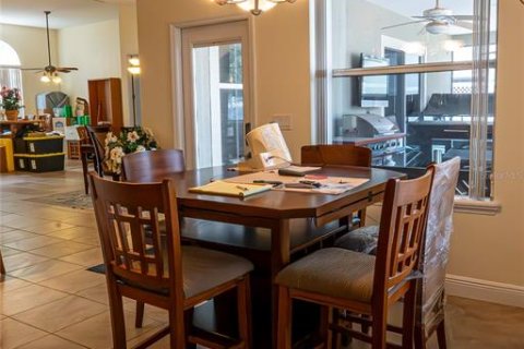 Casa en venta en Clermont, Florida, 4 dormitorios, 268.77 m2 № 2108757 - foto 16