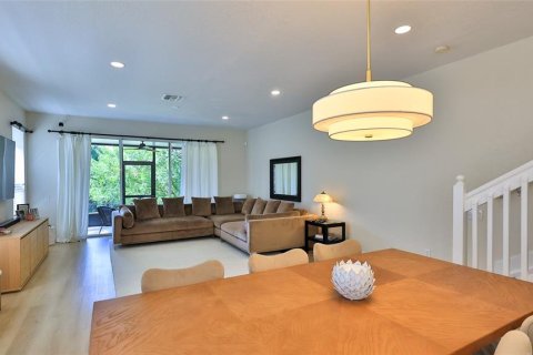 Townhouse in Sanford, Florida 3 bedrooms, 153.01 sq.m. № 2095523 - photo 10