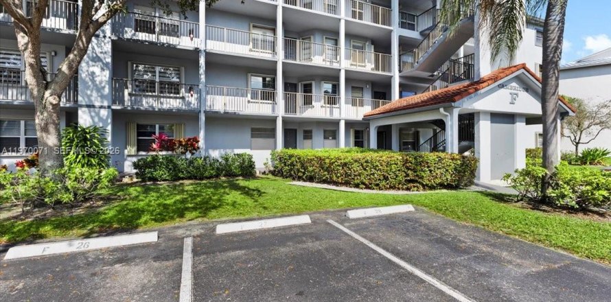 Condo à Pembroke Pines, Floride, 2 chambres  № 2030882