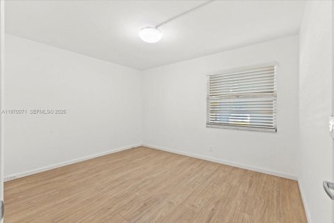 Copropriété à vendre à Pembroke Pines, Floride: 2 chambres, 102.19 m2 № 2030882 - photo 16