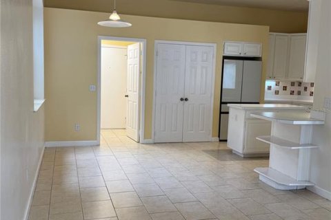 Villa ou maison à louer à Orlando, Floride: 4 chambres, 237.55 m2 № 2158045 - photo 10