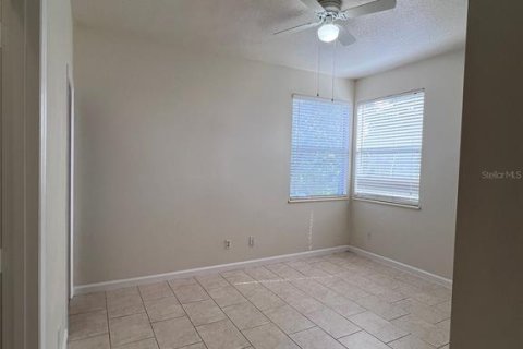 Villa ou maison à louer à Orlando, Floride: 4 chambres, 237.55 m2 № 2158045 - photo 30