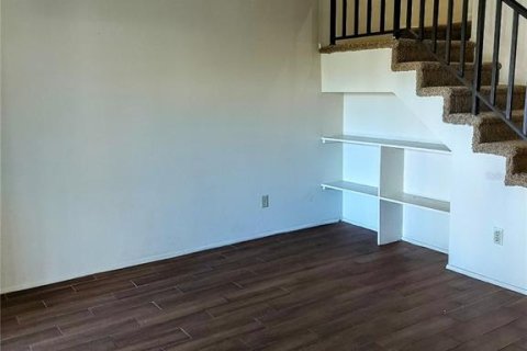 Condominio en alquiler en Tampa, Florida, 2 dormitorios, 101.82 m2 № 1608682 - foto 3