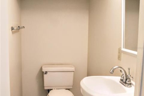 Condominio en alquiler en Tampa, Florida, 2 dormitorios, 101.82 m2 № 1608682 - foto 7