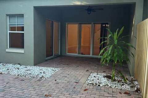 Touwnhouse à louer à Orlando, Floride: 4 chambres, 207.36 m2 № 1848551 - photo 16