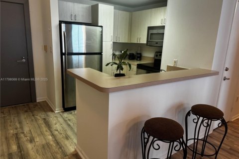 Copropriété à vendre à Miami, Floride: 1 chambre, 59.46 m2 № 1712049 - photo 4