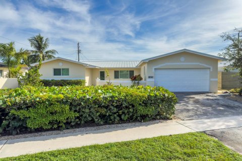 Villa ou maison à Hollywood, Floride 3 chambres, 175.77 m2 № 2421414