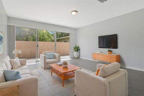 Condo in Clearwater, Florida, 1 bedroom  № 2230545 - photo 5