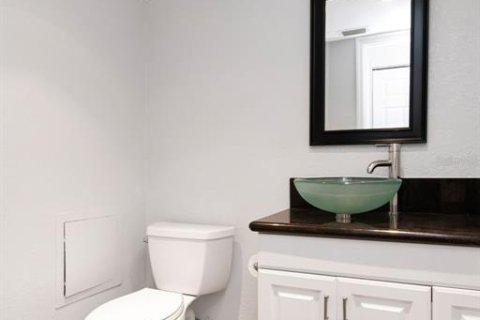Condo in Clearwater, Florida, 1 bedroom  № 2230545 - photo 20