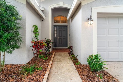 Villa ou maison à vendre à Tampa, Floride: 4 chambres, 187.11 m2 № 1816611 - photo 4