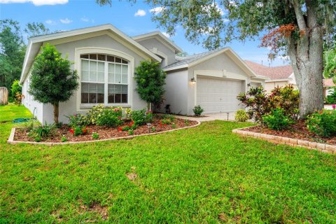 Villa ou maison à vendre à Tampa, Floride: 4 chambres, 187.11 m2 № 1816611 - photo 2