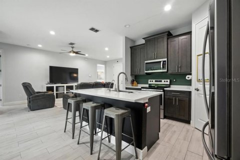 Villa ou maison à vendre à Deltona, Floride: 4 chambres, 155.89 m2 № 1798521 - photo 11