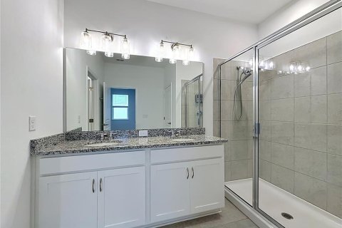 House in Mascotte, Florida 4 bedrooms, 205.22 sq.m. № 2413497 - photo 21