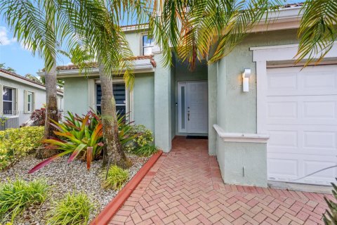 Casa en alquiler en Miramar, Florida, 4 dormitorios, 286.14 m2 № 1980989 - foto 10