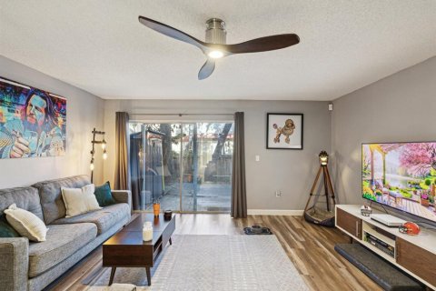 Touwnhouse à vendre à Saint Petersburg, Floride: 2 chambres, 112.88 m2 № 1558417 - photo 3