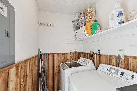 Touwnhouse à vendre à Saint Petersburg, Floride: 2 chambres, 112.88 m2 № 1558417 - photo 13