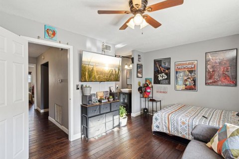 Touwnhouse à vendre à Saint Petersburg, Floride: 2 chambres, 112.88 m2 № 1558417 - photo 15