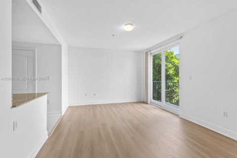 Copropriété à louer à Miami, Floride: 1 chambre, 64.57 m2 № 2168745 - photo 2