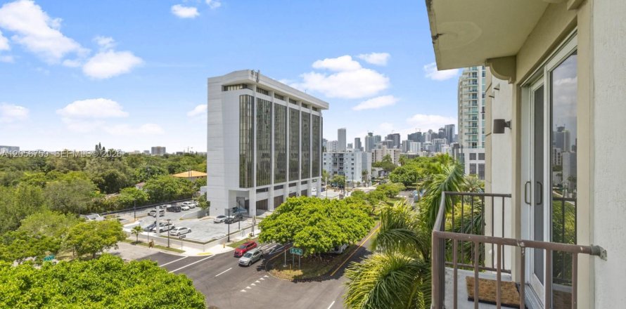 Condo à Miami, Floride, 1 chambre  № 2168745