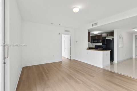 Copropriété à louer à Miami, Floride: 1 chambre, 64.57 m2 № 2168745 - photo 3