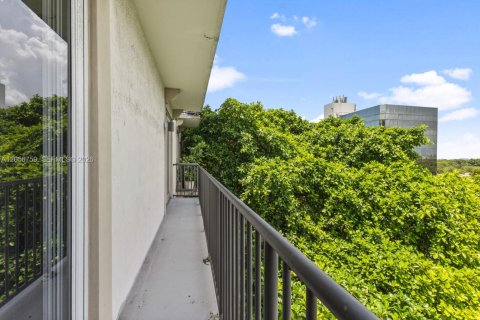 Copropriété à louer à Miami, Floride: 1 chambre, 64.57 m2 № 2168745 - photo 17
