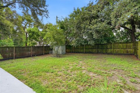 Villa ou maison à vendre à Largo, Floride: 2 chambres, 83.61 m2 № 2237481 - photo 24