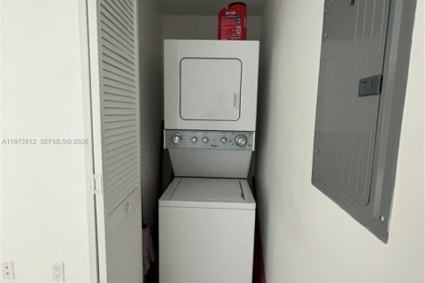 Снять в аренду кондоминиум в Майами, Флорида 1 спальня, 66.8м2, № 2050012 - фото 16