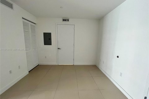 Снять в аренду кондоминиум в Майами, Флорида 1 спальня, 66.8м2, № 2050012 - фото 13