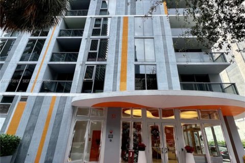 Снять в аренду кондоминиум в Майами, Флорида 1 спальня, 66.8м2, № 2050012 - фото 2