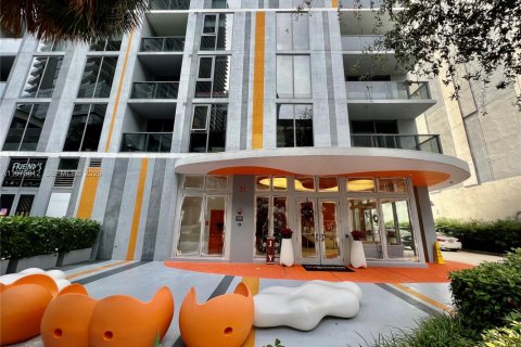 Кондоминиум с 1 спальней в Майами, Флорида № 2050012