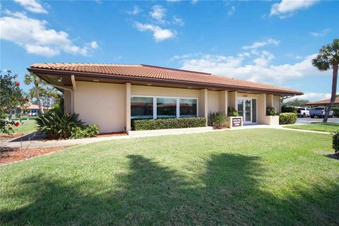House in Bradenton, Florida 2 bedrooms, 101.73 sq.m. № 2110029 - photo 30